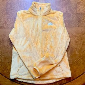 North Face jacket, worn once, beautiful bright color to add to your wardrobe